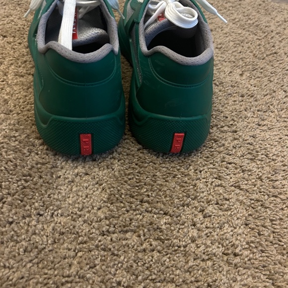 Green America Cup Pradas - Picture 2 of 3